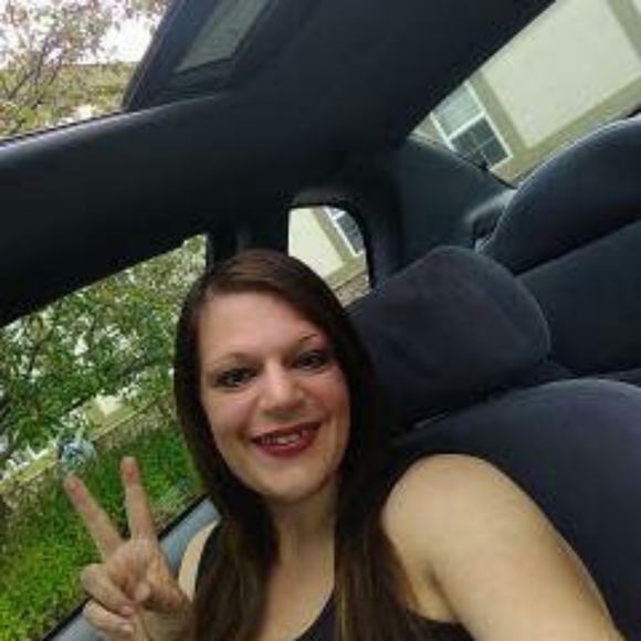 Meet your Posher, Jessica - Picture 7 of 8